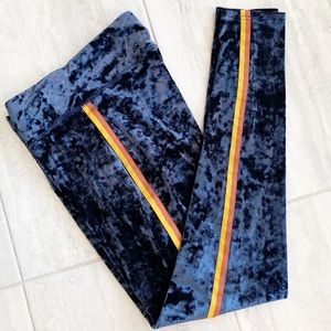 Aerie Chill Play Move Blue Velvet Leggings